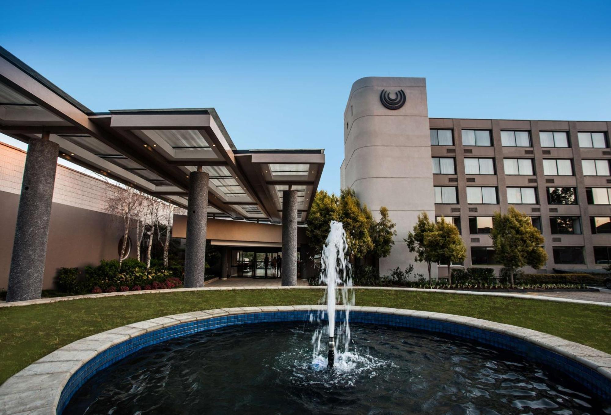 Riverside Sun Vanderbijlpark Exterior foto